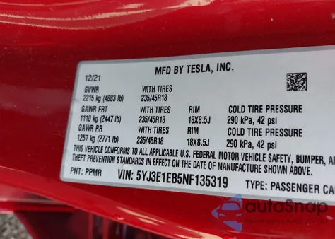 5YJ3E1EB5NF135319